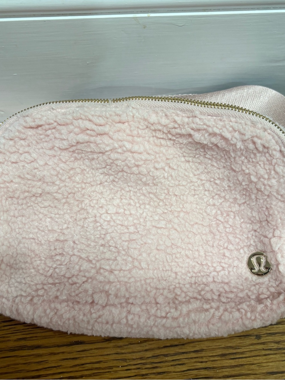 Lululemon Everywhere Belt Bag Fleece Sherpa Pink Gold